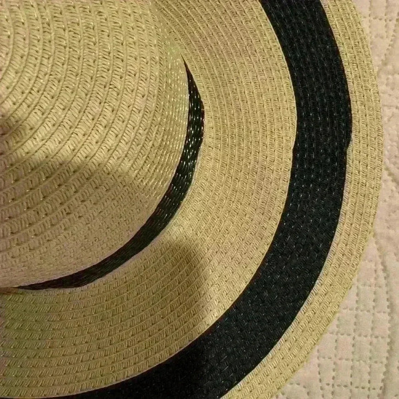 Shade and Shore Women’s Floppy Hat in Preowned Condition One Size - Picture 4 of 13